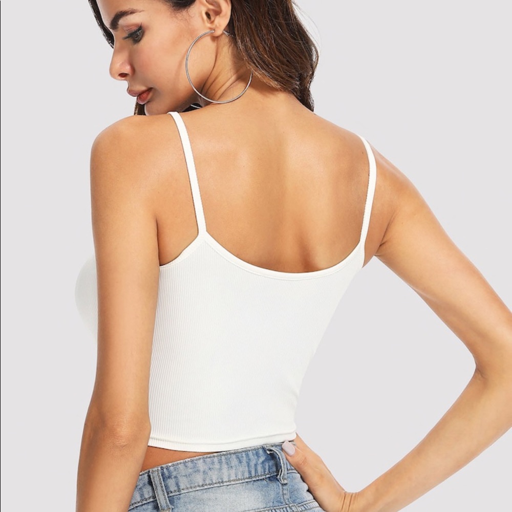 Crop top - Picture 3 of 4